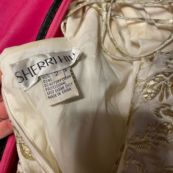 Prom/Homecoming/Formal Dress - Picture 4 of 5